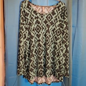 LuLaRoe Shirt